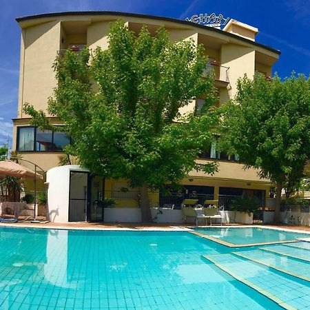 Hotel Mehari Riccione Kültér fotó