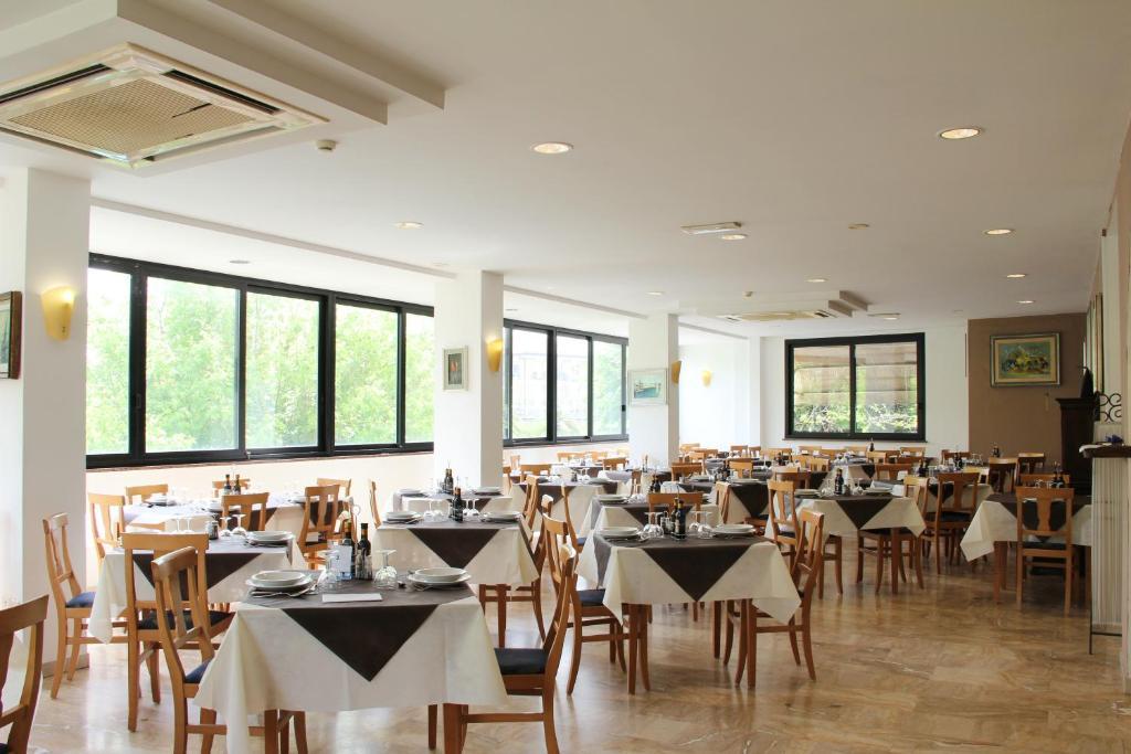 Hotel Mehari Riccione Kültér fotó